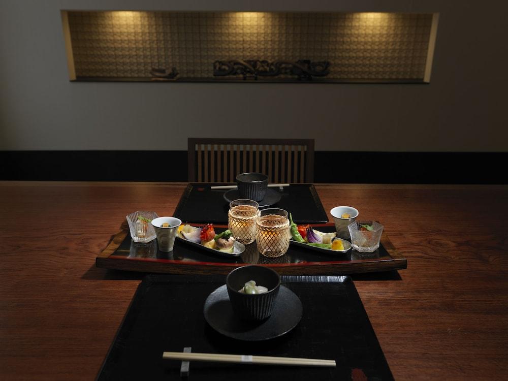 Niseko Konbu Onsen Tsuruga Moku-No-Sho Hotel Екстериор снимка