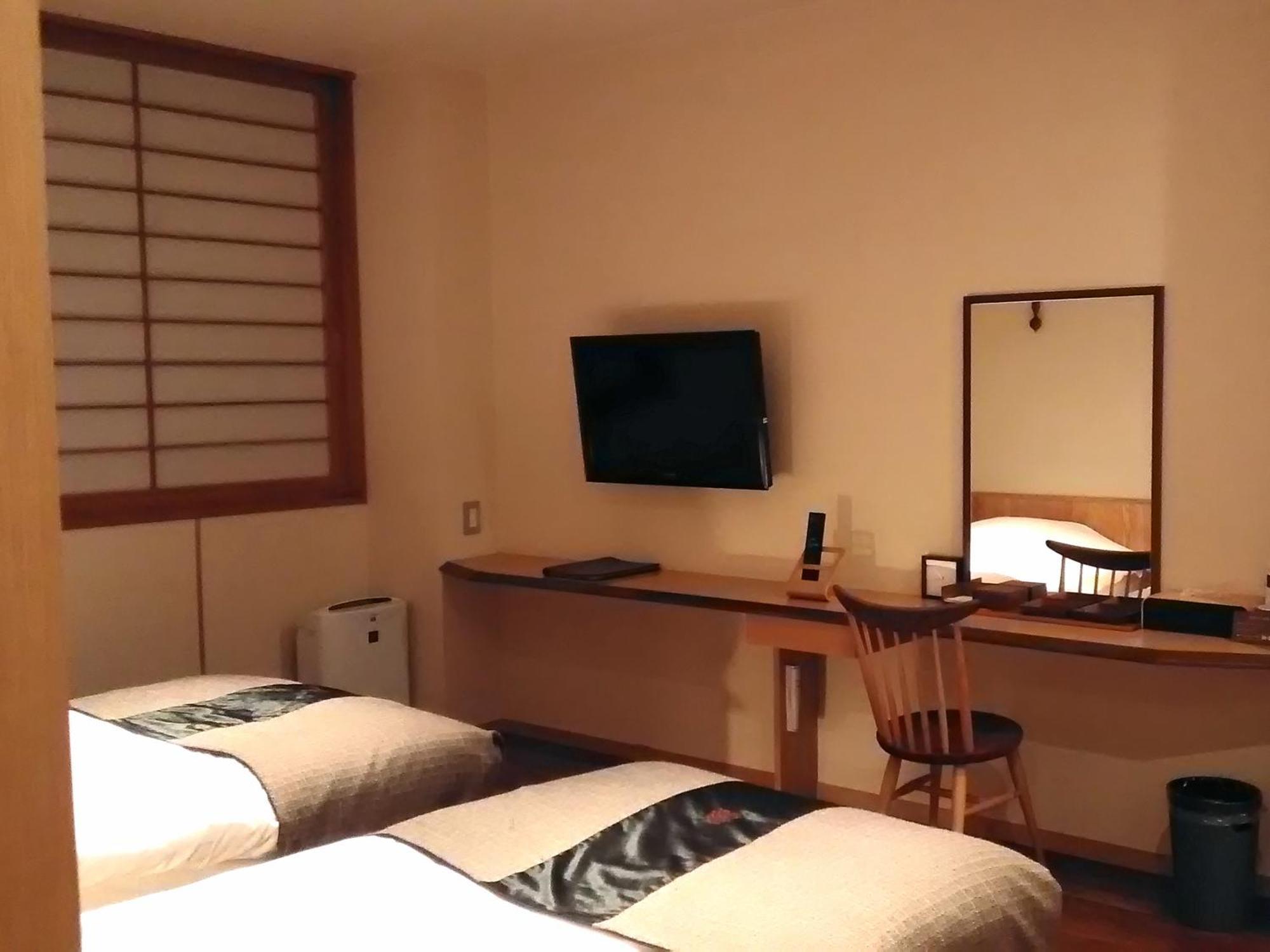 Niseko Konbu Onsen Tsuruga Moku-No-Sho Hotel Стая снимка