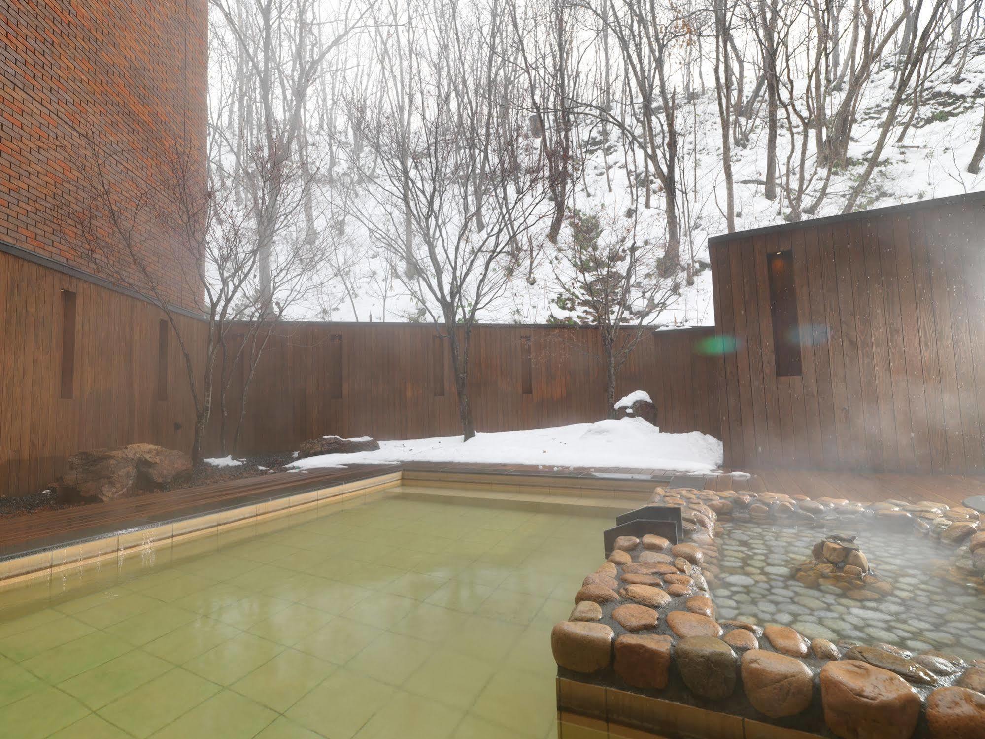 Niseko Konbu Onsen Tsuruga Moku-No-Sho Hotel Екстериор снимка