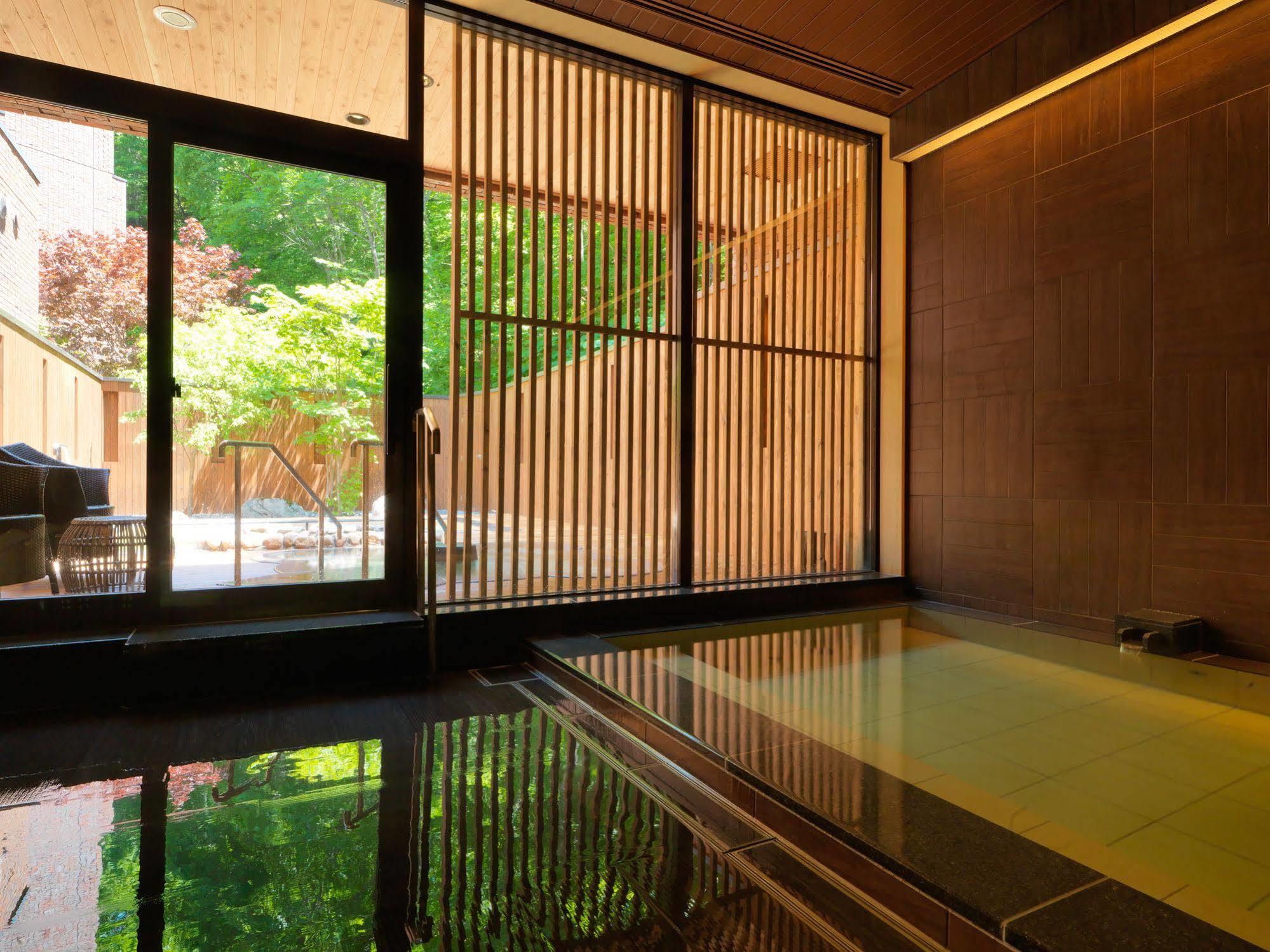 Niseko Konbu Onsen Tsuruga Moku-No-Sho Hotel Екстериор снимка