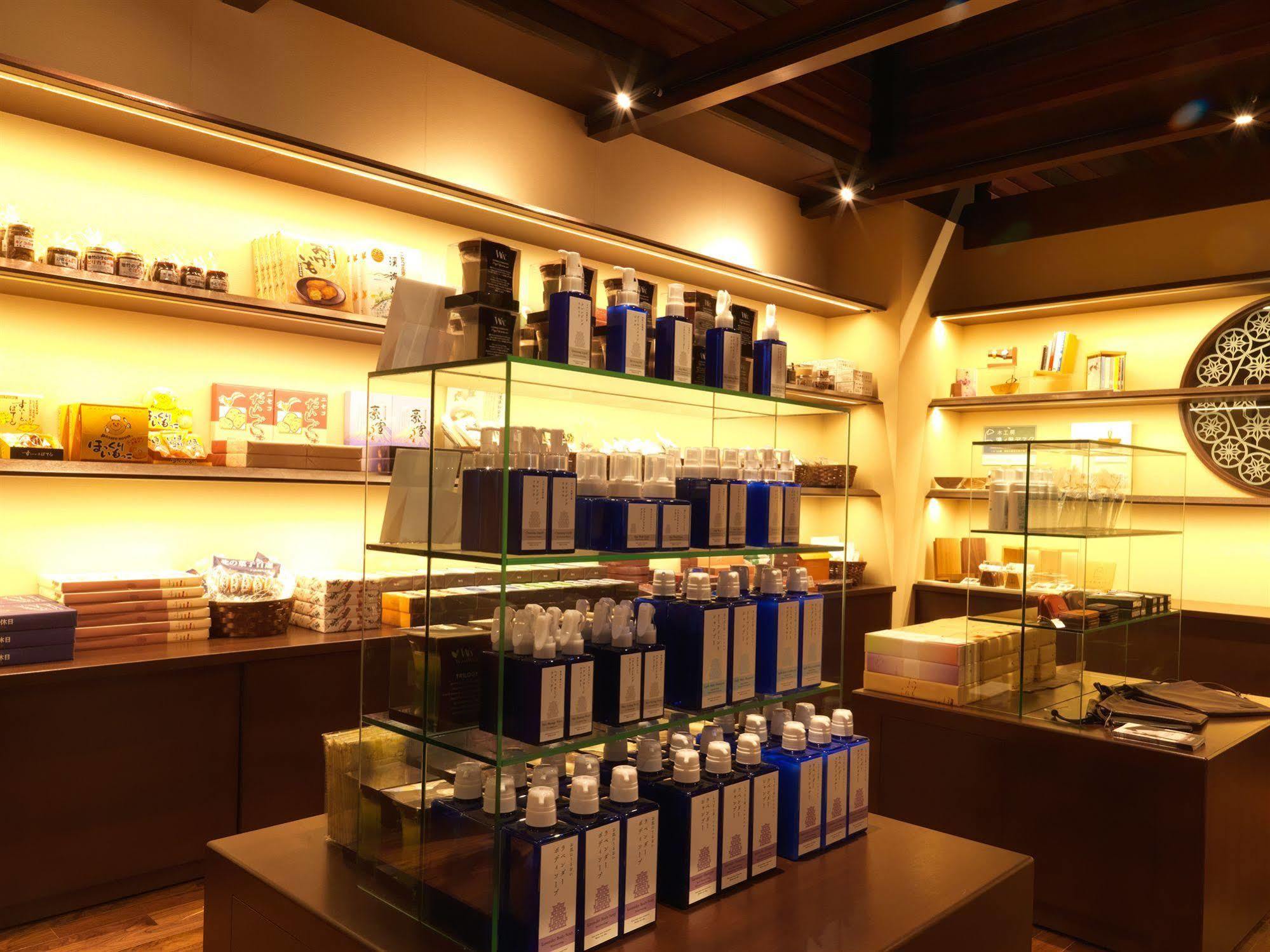 Niseko Konbu Onsen Tsuruga Moku-No-Sho Hotel Екстериор снимка